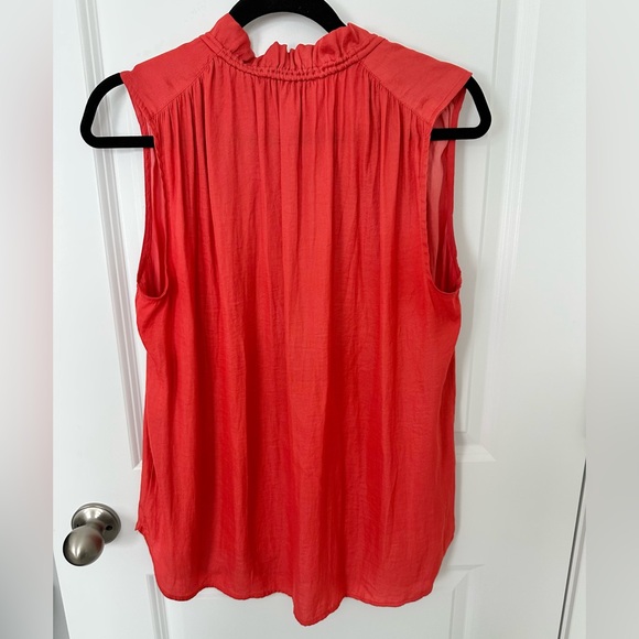 LOFT Split Neck Tank - Picture 2 of 6